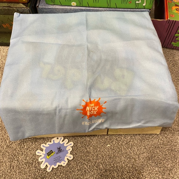 90s Retro Good Burger Square Pillow Case - Picture 2 of 2